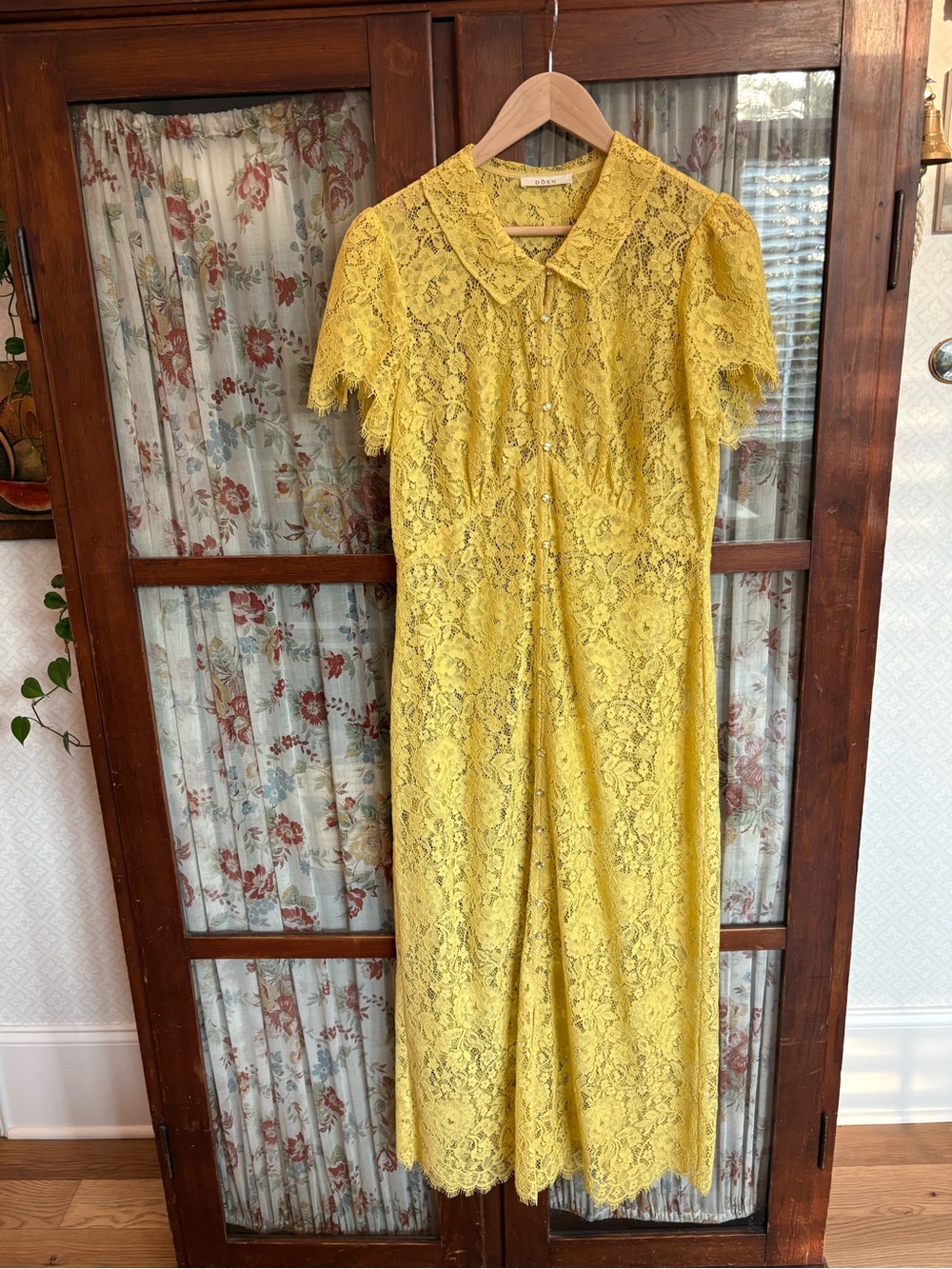 Down Heirloom Dress size L, like new